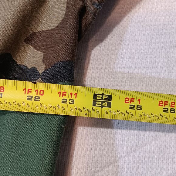 Vintage USGI USA ARMY OG-107 FIELD JACKET WOODLAND CAMO COLD WEATHER COAT - Picture 4 of 7